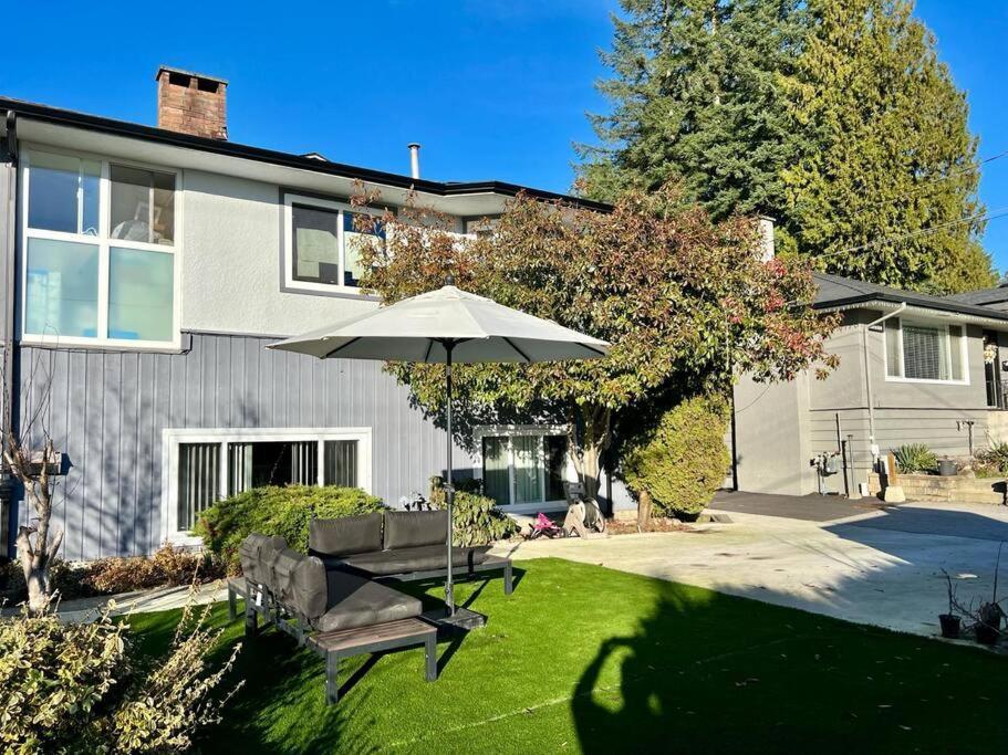 Westview Vacation - Two Br House North Vancouver